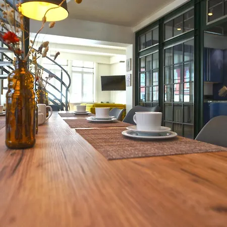 Loft13 Traumhafte Mit Terrasse Fuer 4 Gaeste アパート *