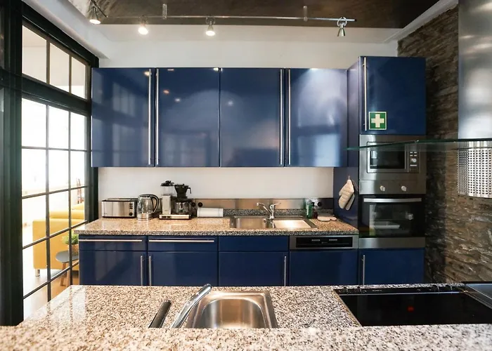 Loft13 Traumhafte Mit Terrasse Fuer 4 Gaeste Διαμέρισμα *